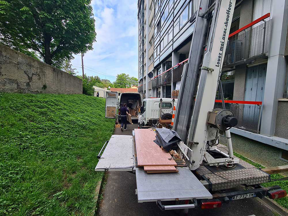 Débarras d'appartement à Genève : la solution adaptée à vos besoins